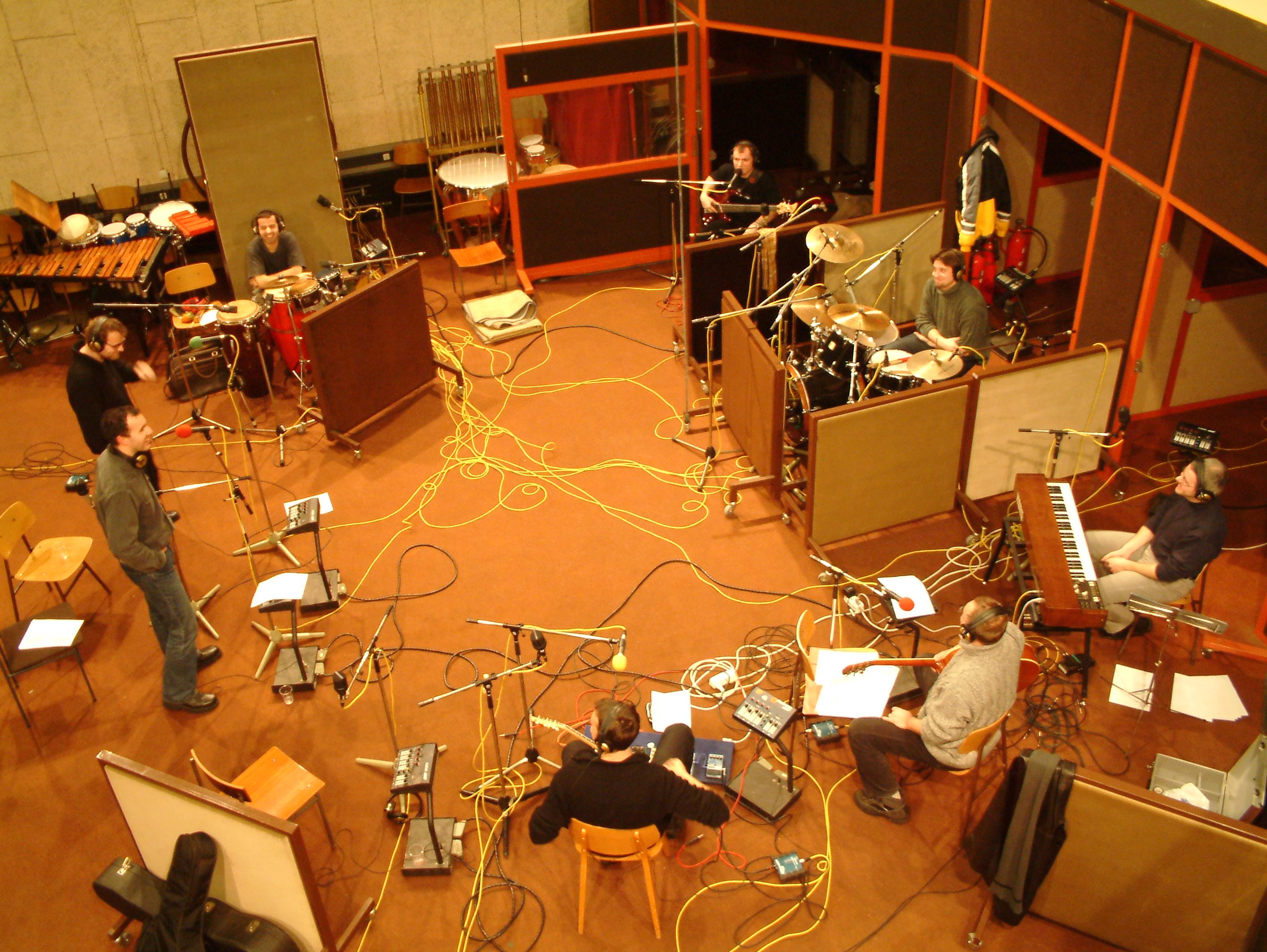 Mi2 na Izštekanih, 2003